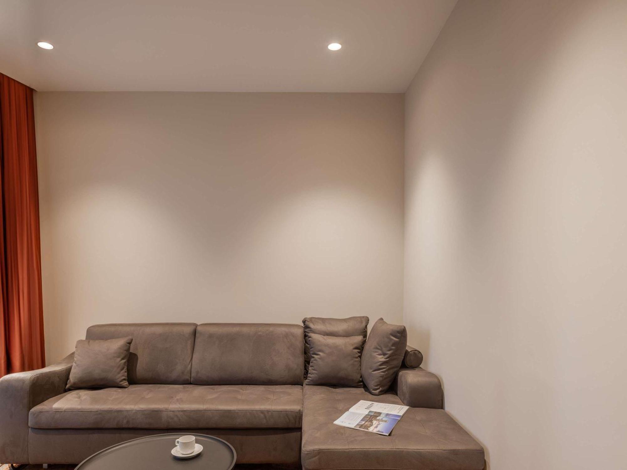 Mercure Prishtina City Prishtine Bagian luar foto