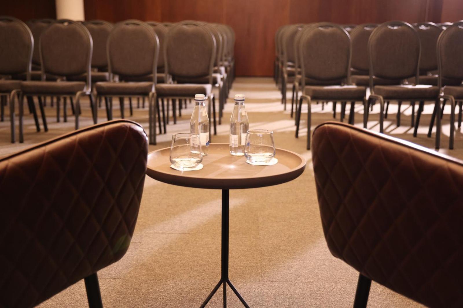 Mercure Prishtina City Prishtine Bagian luar foto